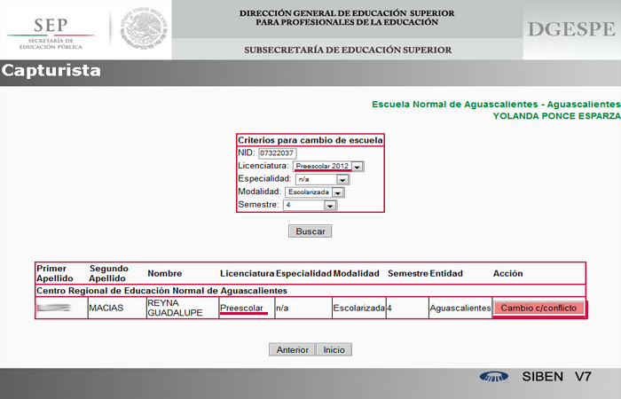 Paso 3: Se deben capturar los criterios para el Cambio de Escuela que son el NID del Alumno, Licenciatura, Especialidad, Modalidad y 									                                               Semestre, capturados los criterios dar clic en el botón Buscar y desplegara la información del Alumno si es que existe.
                                               
                                               <p><b>El Conflicto se genera cuando los criterios capturados para el Cambio de Escuela</b> (NID del Alumno, 		                                               Licenciatura, Especialidad, Modalidad y Semestre) <b>No Coinciden con los de la Nueva Escuela</b>, por lo tanto solo podrá hacer el 			                                               cambio de escuela mas no podrá Inscribir al Alumno en la nueva escuela.<p>
                                              
                                               <p>Localizado el Alumno dar clic en el botón <b>Cambio c/conflicto.</b></p> 
                                               <p><center><b>Este es un ejemplo de un Cambio Con Conflicto.</b></center></p>
                                              